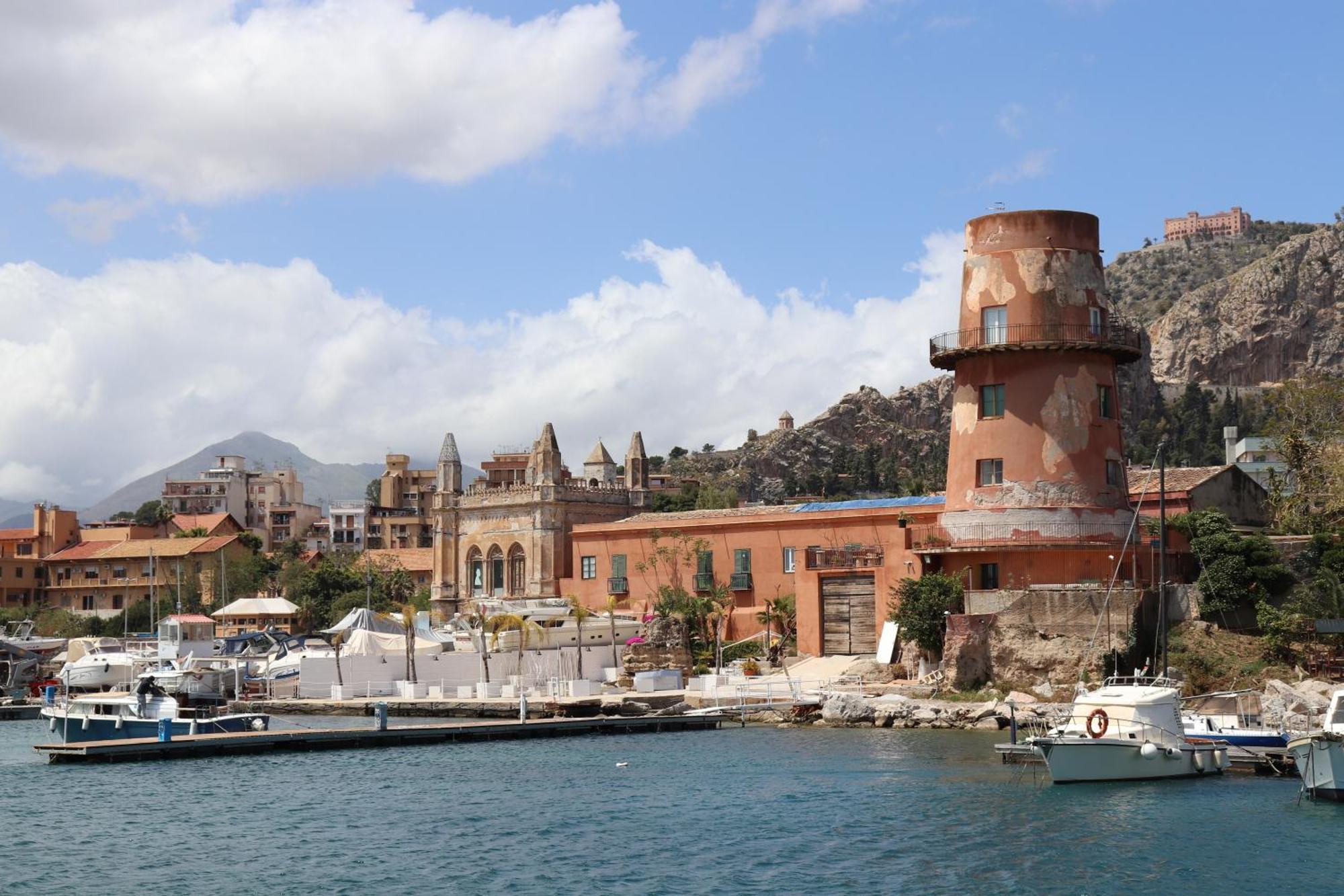Casa De Paoli - Vista Mare Arenella, Palermo Con Parcheggio Privatoアパートメント エクステリア 写真