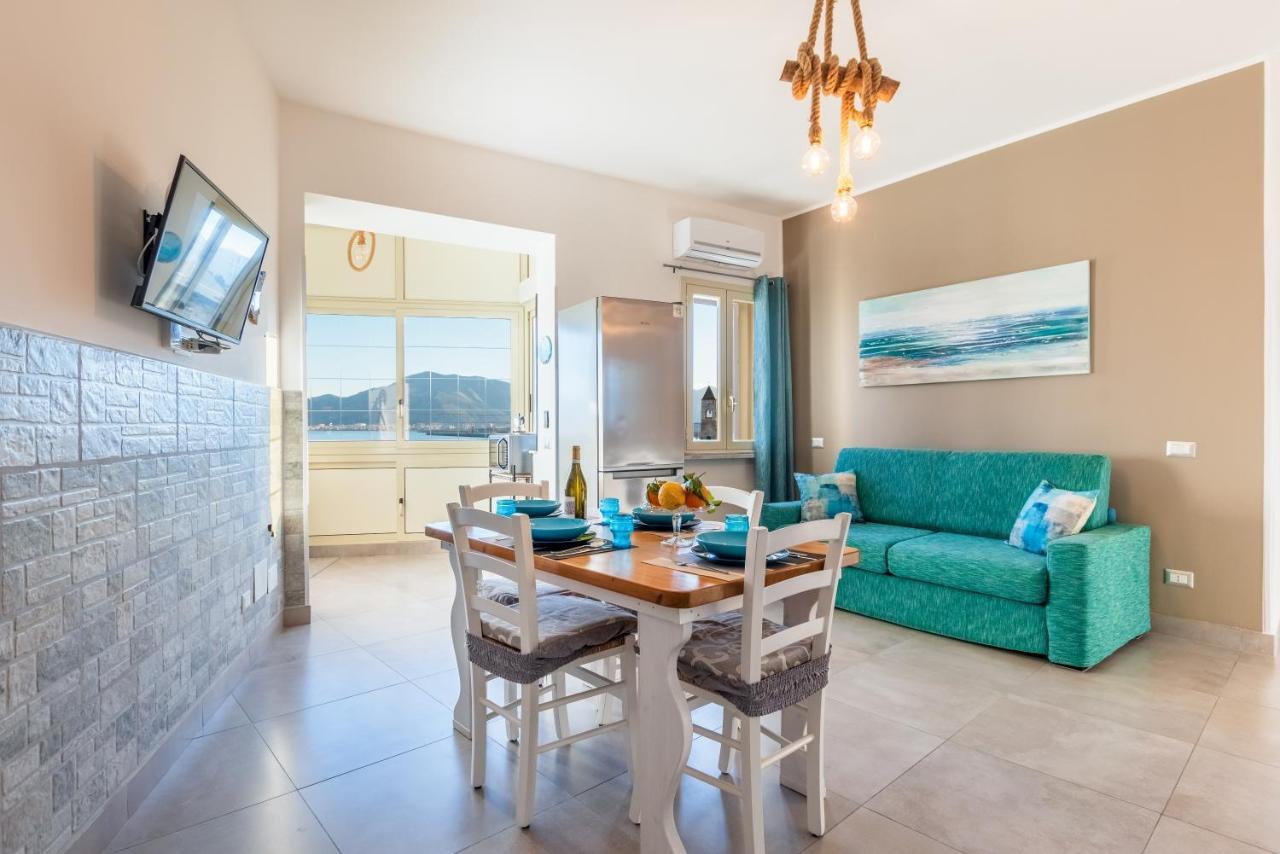 Casa De Paoli - Vista Mare Arenella, Palermo Con Parcheggio Privatoアパートメント エクステリア 写真