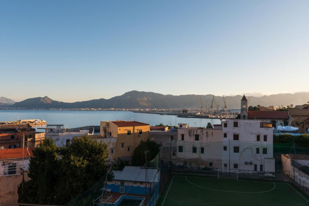 Casa De Paoli - Vista Mare Arenella, Palermo Con Parcheggio Privatoアパートメント エクステリア 写真