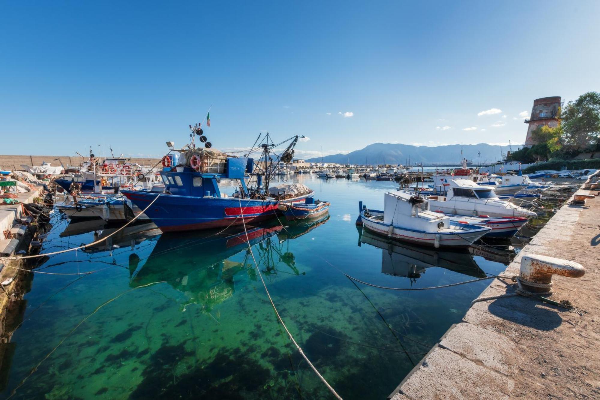 Casa De Paoli - Vista Mare Arenella, Palermo Con Parcheggio Privatoアパートメント エクステリア 写真